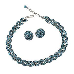 Crown Trifari Vintage Cavalcade Blue Rhinestone Silver Set